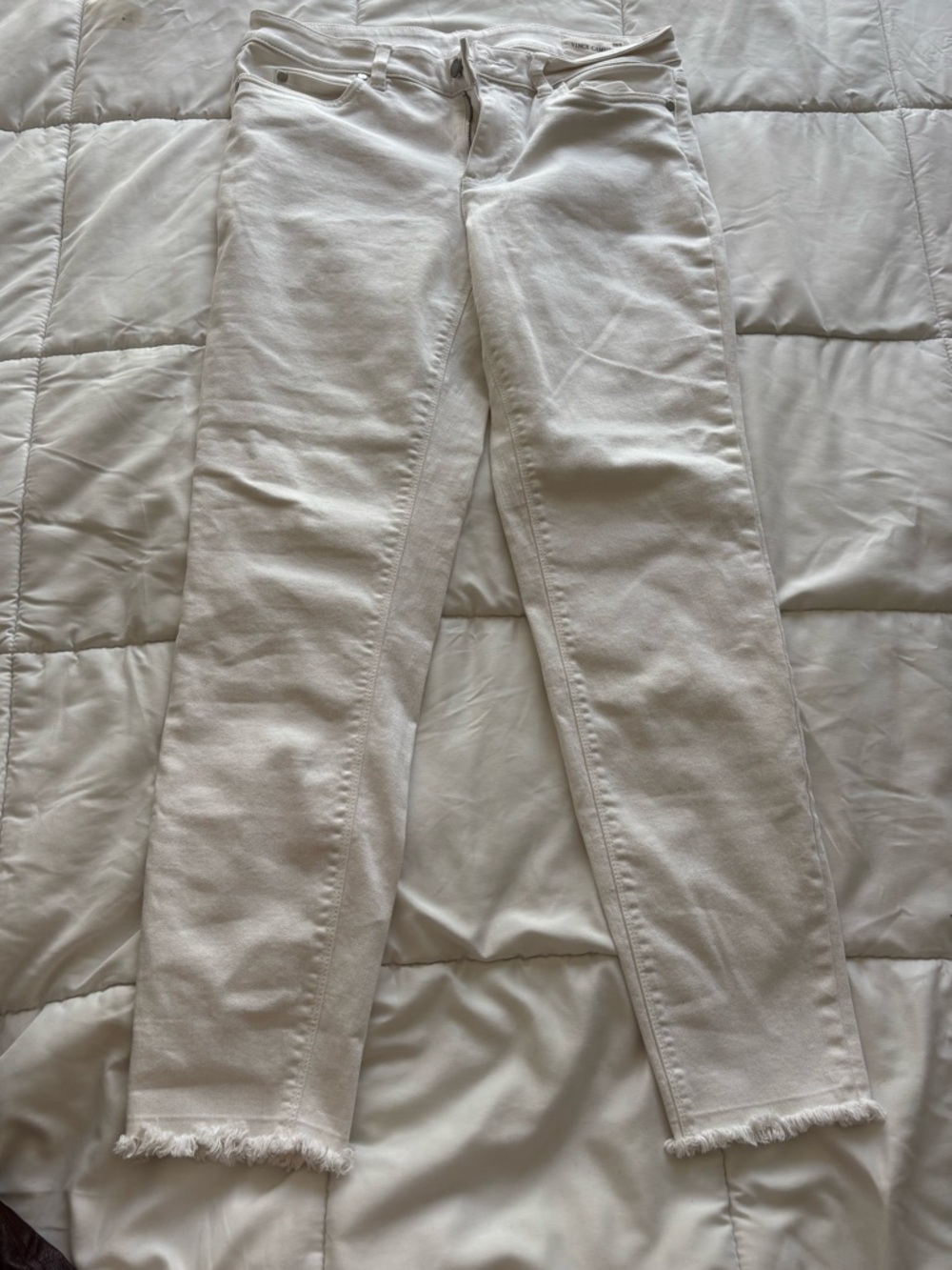 Vince Camuto White Straight Leg Jeans with Frayed Hem